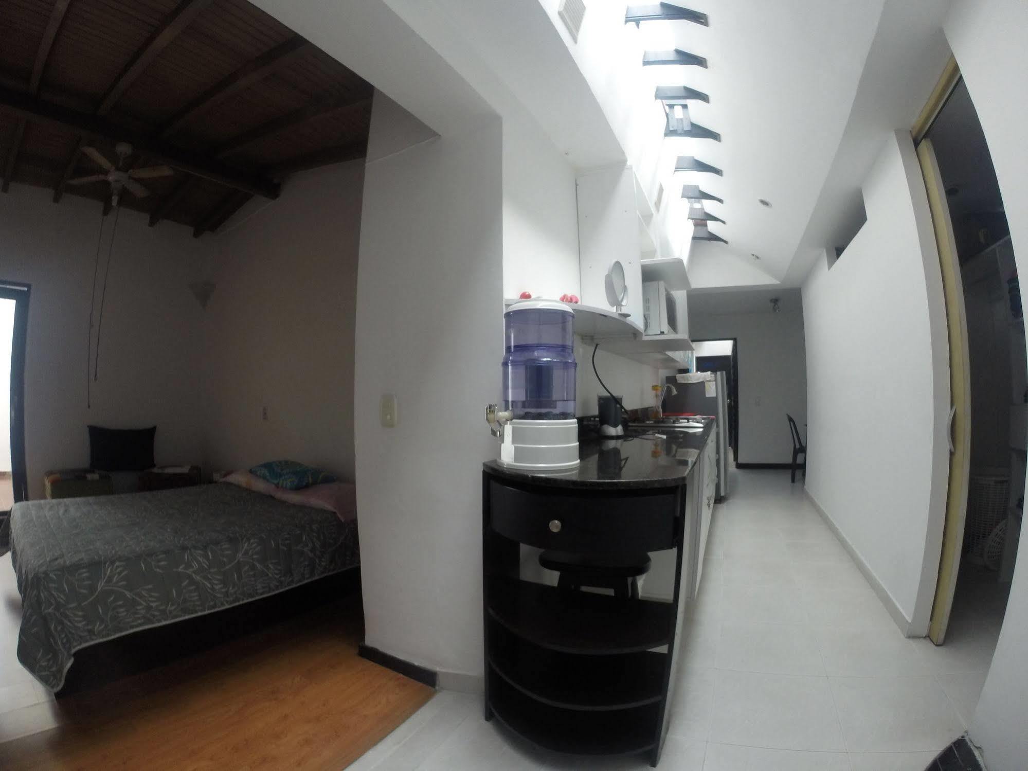 Ayenda 1224 Pixel House (Adults Only) 호텔 메딜린 외부 사진