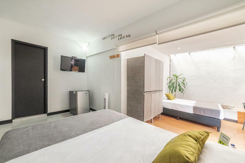 Ayenda 1224 Pixel House (Adults Only) 호텔 메딜린 외부 사진